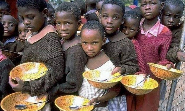 SMALL ACTS OF GENEROSITY MAY EARN YOU BIG DIVIDENDS IN HAPPINESS